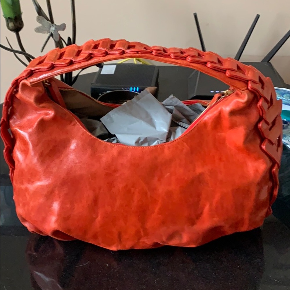 Lin Danto leather bag